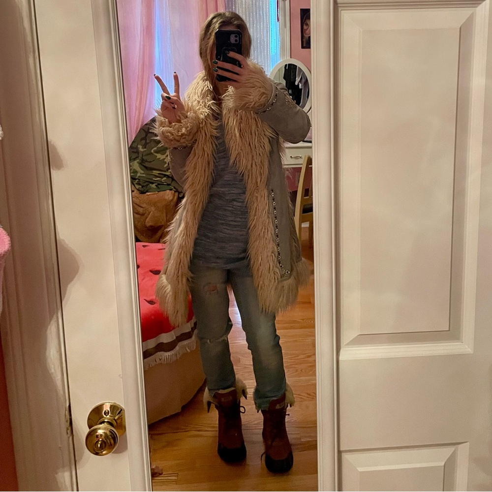 Jeans ๐ - Picture 13 of 16